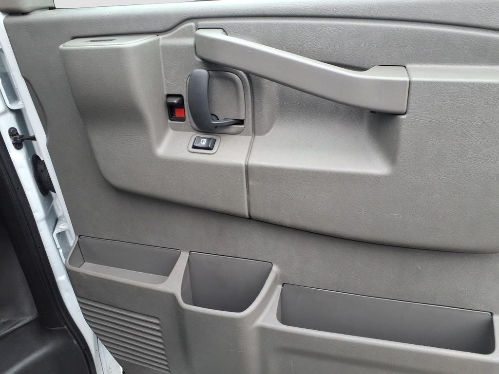 2024 GMC Savana 2500 Work Van ONE OWNER!!!