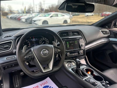 2022 Nissan Maxima SR