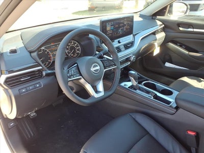 2025 Nissan Altima 2.5 SR