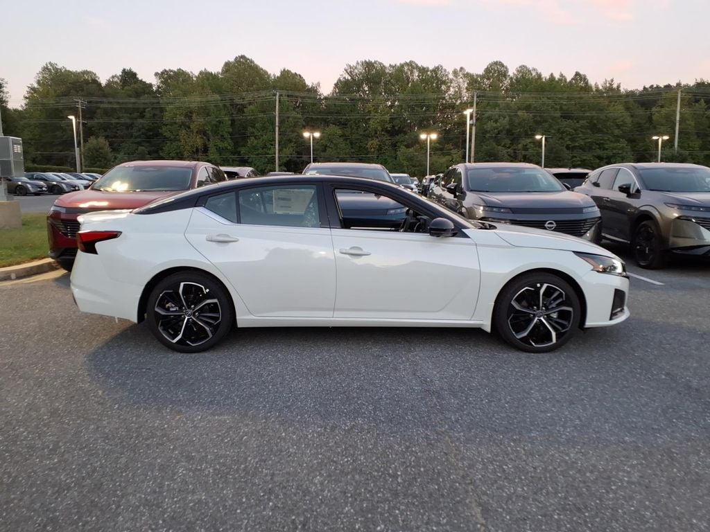 2026 Nissan Altima 2.5 SR