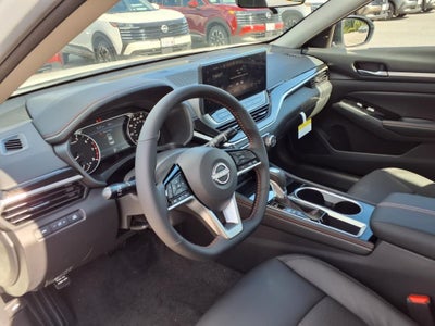 2025 Nissan Altima 2.5 SR