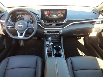 2025 Nissan Altima 2.5 SR