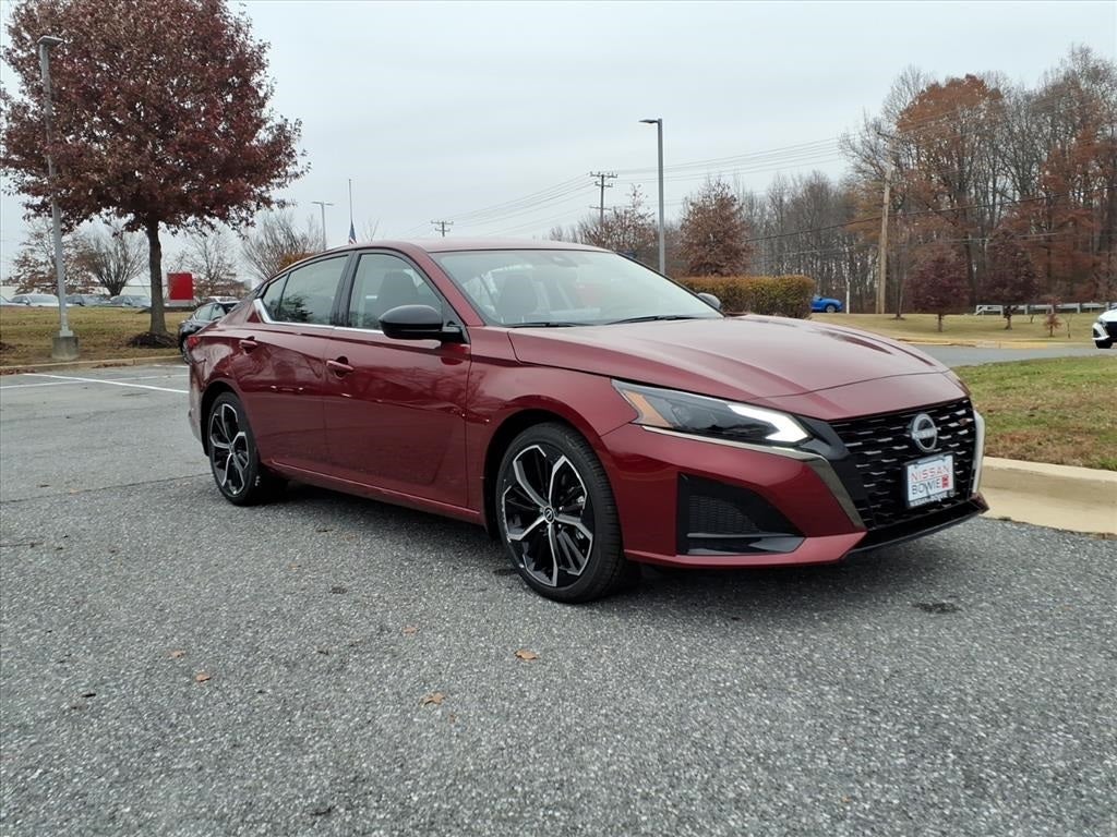 2025 Nissan Altima 2.5 SR