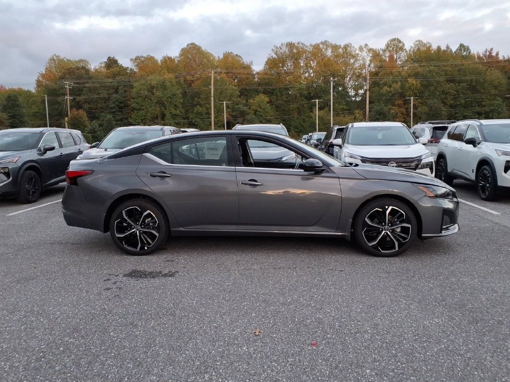 2026 Nissan Altima 2.5 SR