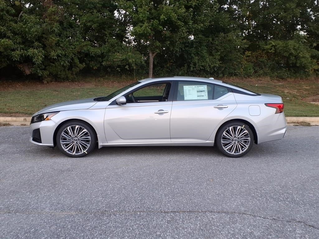 2025 Nissan Altima 2.5 SL