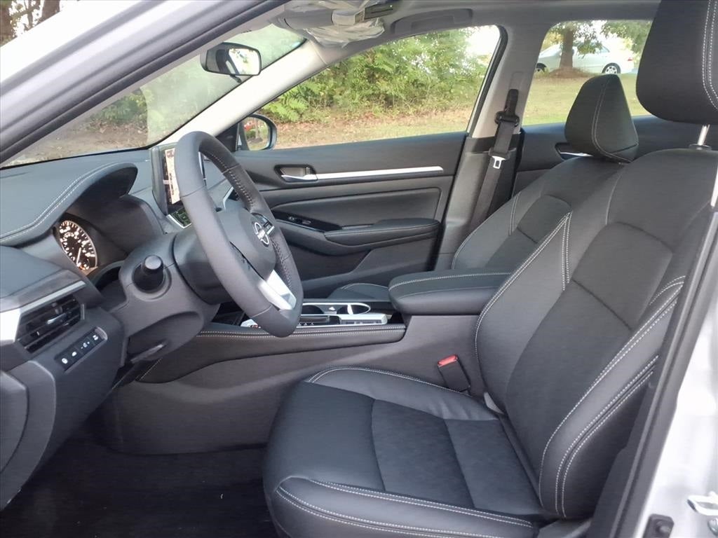 2025 Nissan Altima 2.5 SL