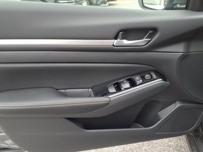 2025 Nissan Altima 2.5 SL