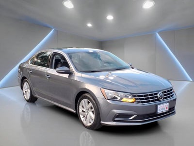 2018 Volkswagen Passat 2.0T SE
