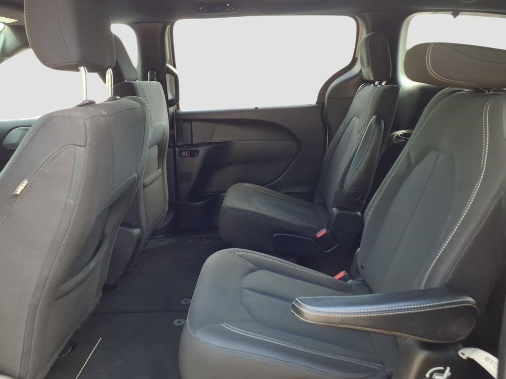 2020 Chrysler Pacifica Touring