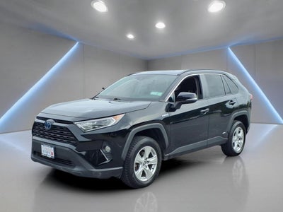 2020 Toyota RAV4 Hybrid XLE