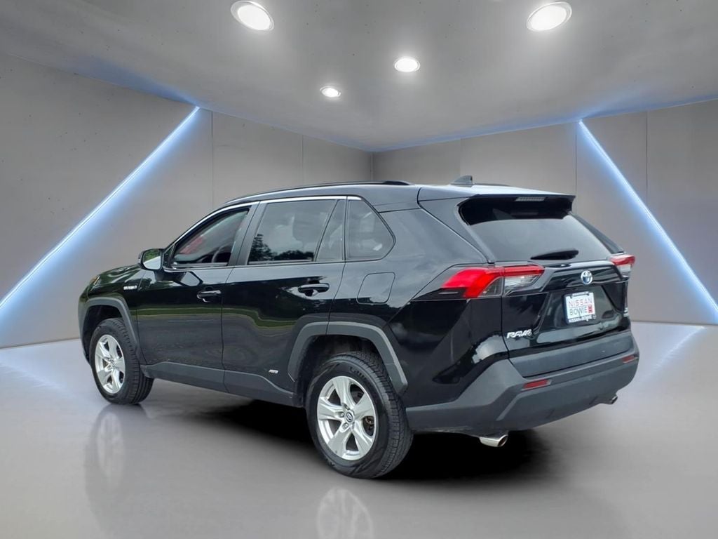 2020 Toyota RAV4 Hybrid XLE