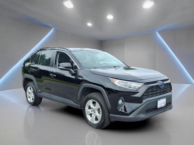 2020 Toyota RAV4 Hybrid XLE
