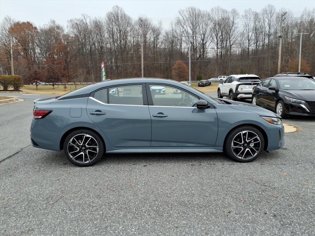 2025 Nissan Sentra SR