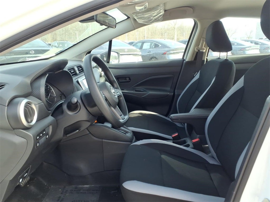 2025 Nissan Versa 1.6 S
