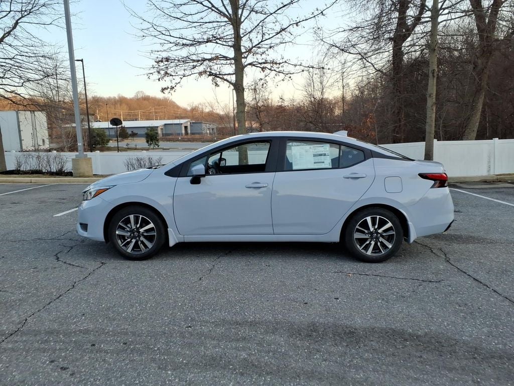 2025 Nissan Versa 1.6 SV