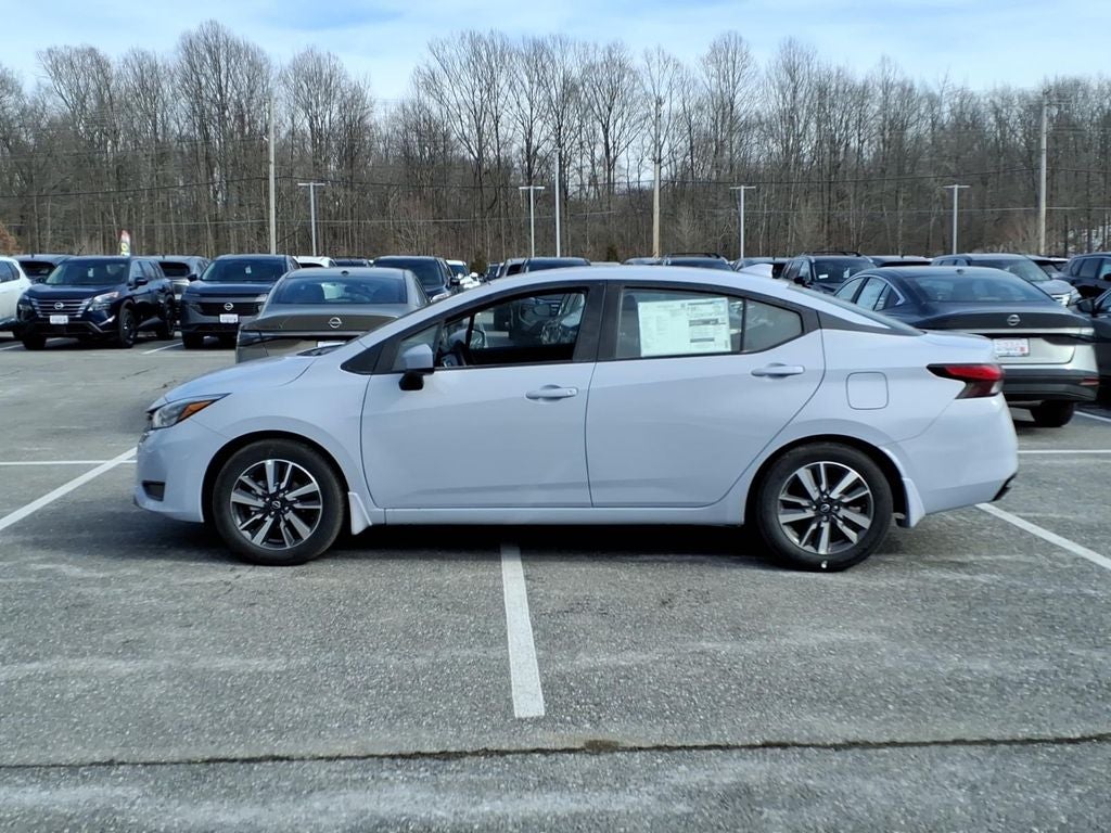 2025 Nissan Versa 1.6 SV