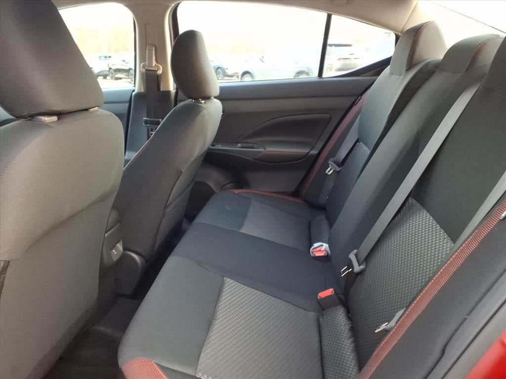 2025 Nissan Versa 1.6 SR