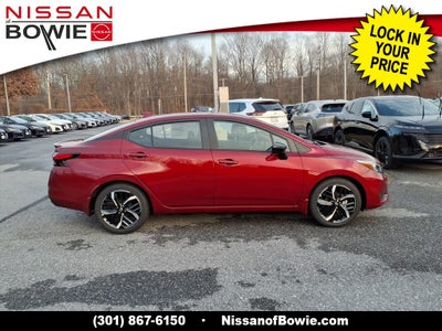 2025 Nissan Versa 1.6 SR