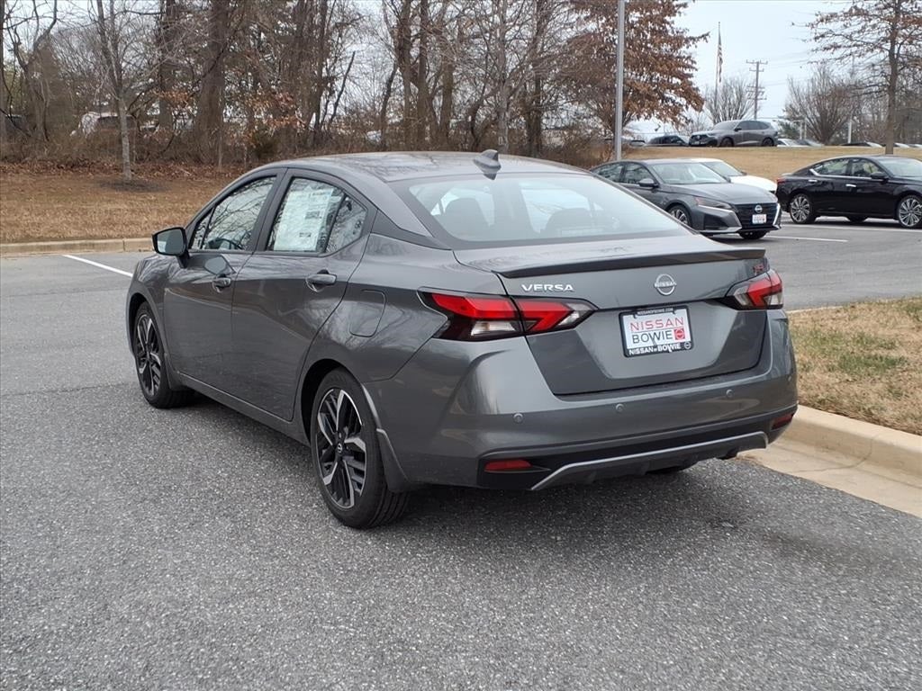 2025 Nissan Versa 1.6 SR