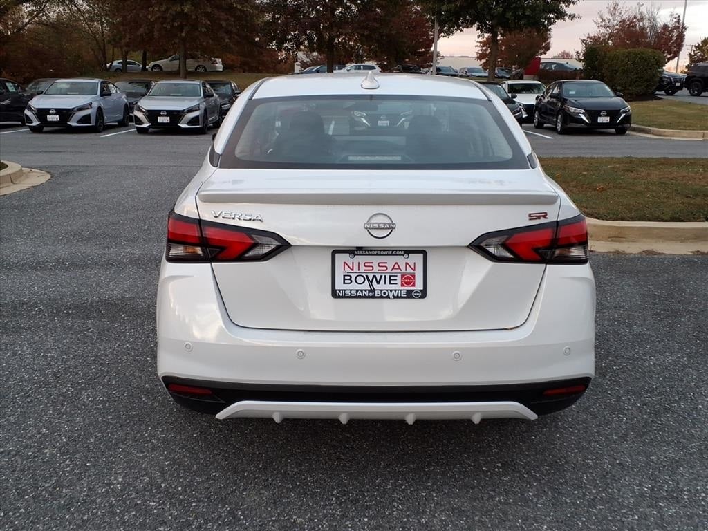 2025 Nissan Versa 1.6 SR