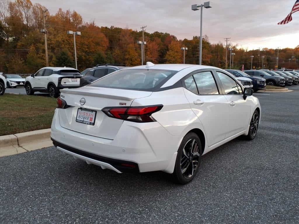 2025 Nissan Versa 1.6 SR