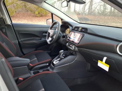 2025 Nissan Versa 1.6 SR