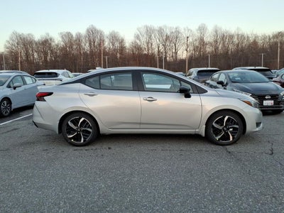 2025 Nissan Versa 1.6 SR