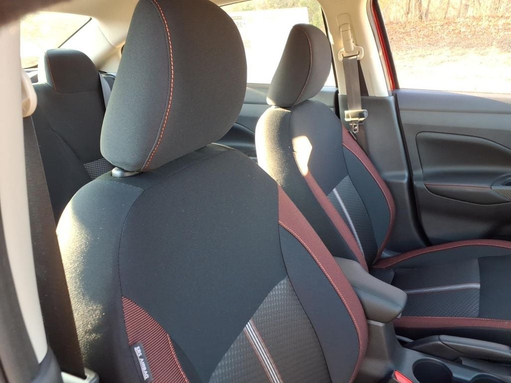 2025 Nissan Versa 1.6 SR