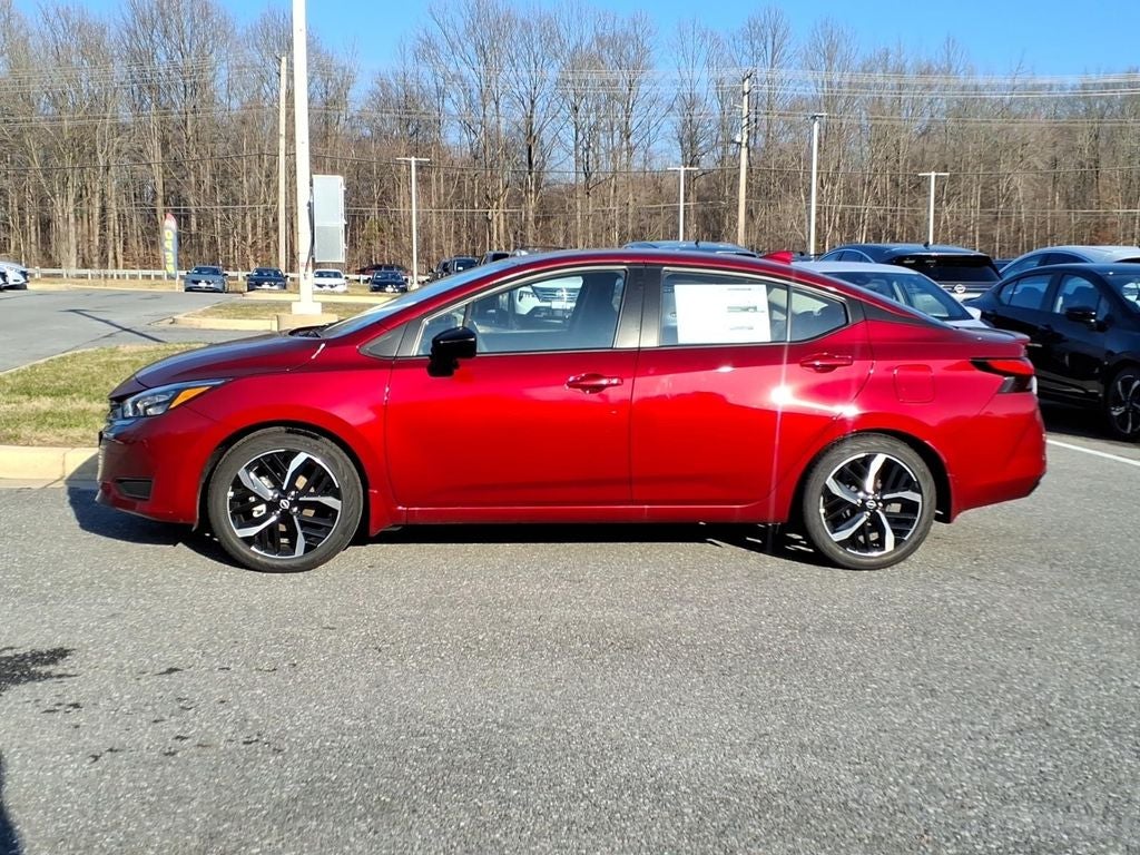 2025 Nissan Versa 1.6 SR