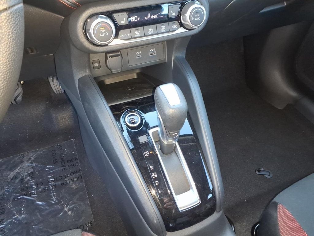 2025 Nissan Versa 1.6 SR