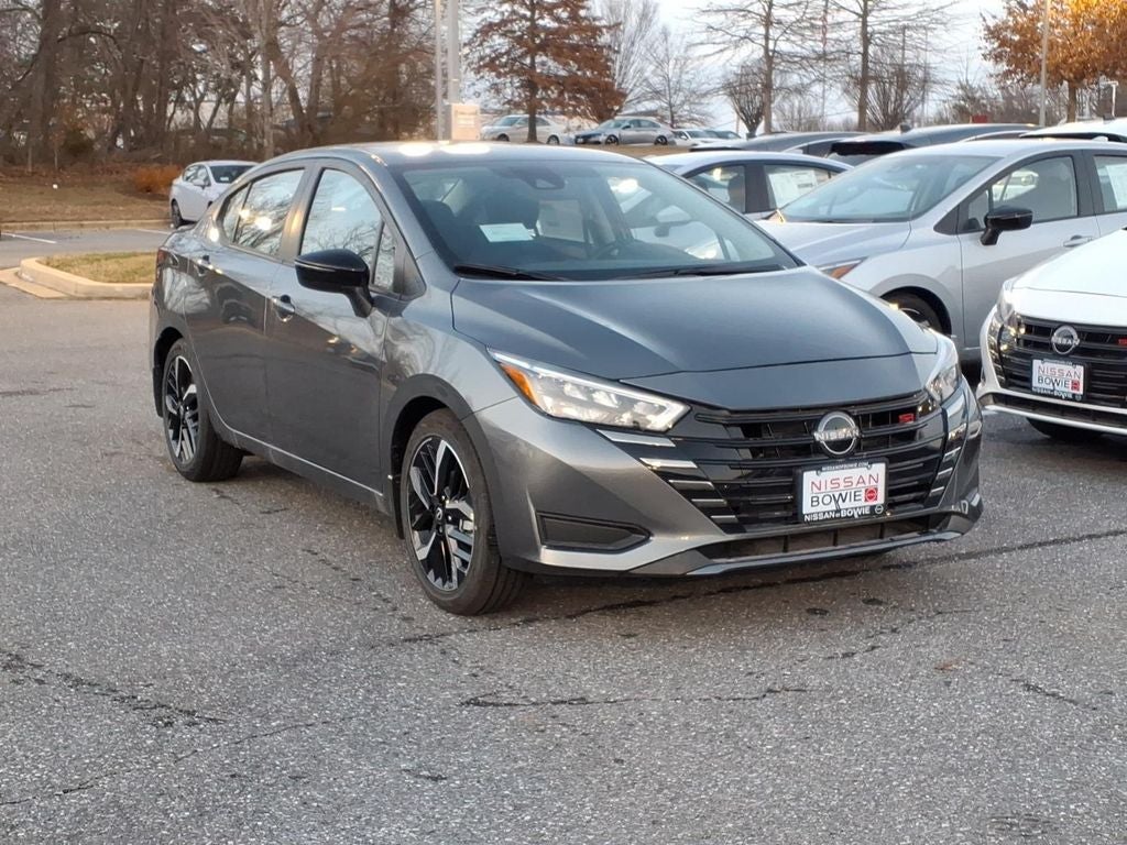2025 Nissan Versa 1.6 SR