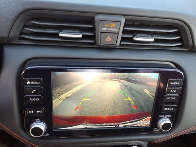 2025 Nissan Versa 1.6 SR