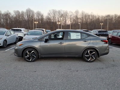 2025 Nissan Versa 1.6 SR