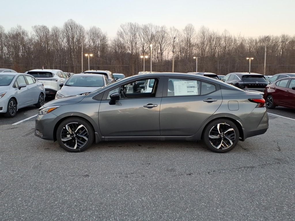 2025 Nissan Versa 1.6 SR