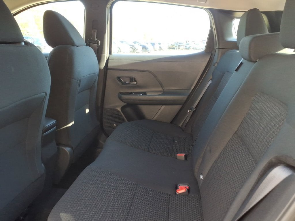 2027 Nissan Kicks S