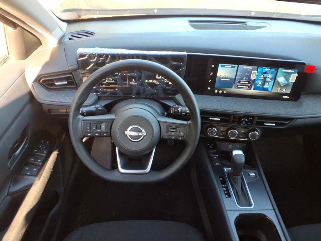 2027 Nissan Kicks S