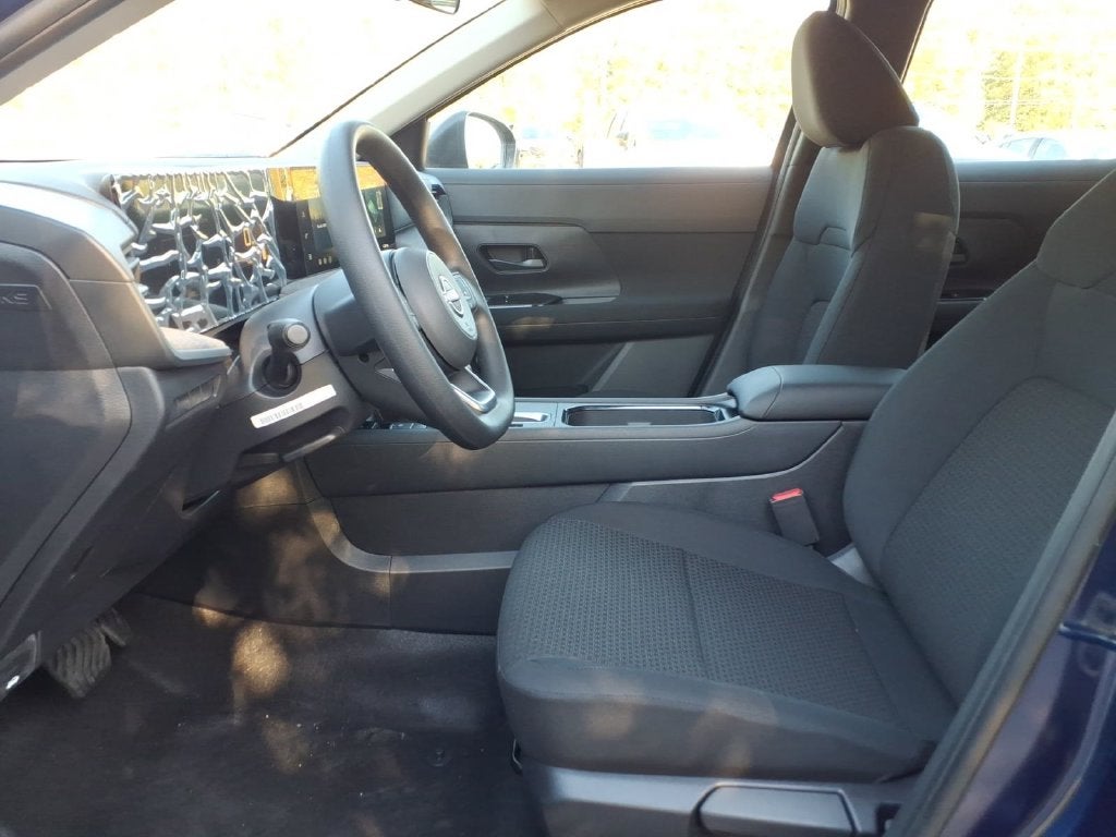 2027 Nissan Kicks S