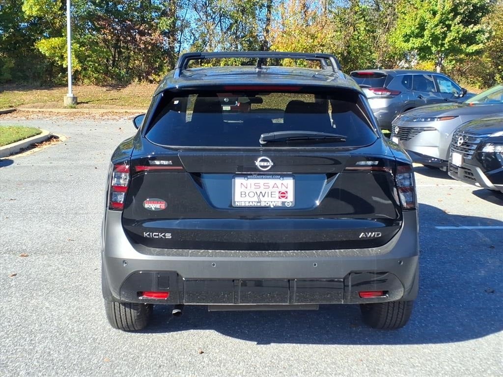 2026 Nissan Kicks SV