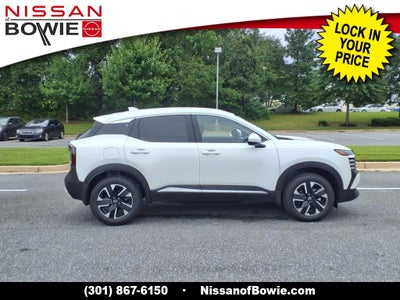 2025 Nissan Kicks SV