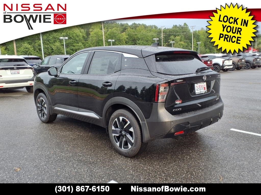 2025 Nissan Kicks SV