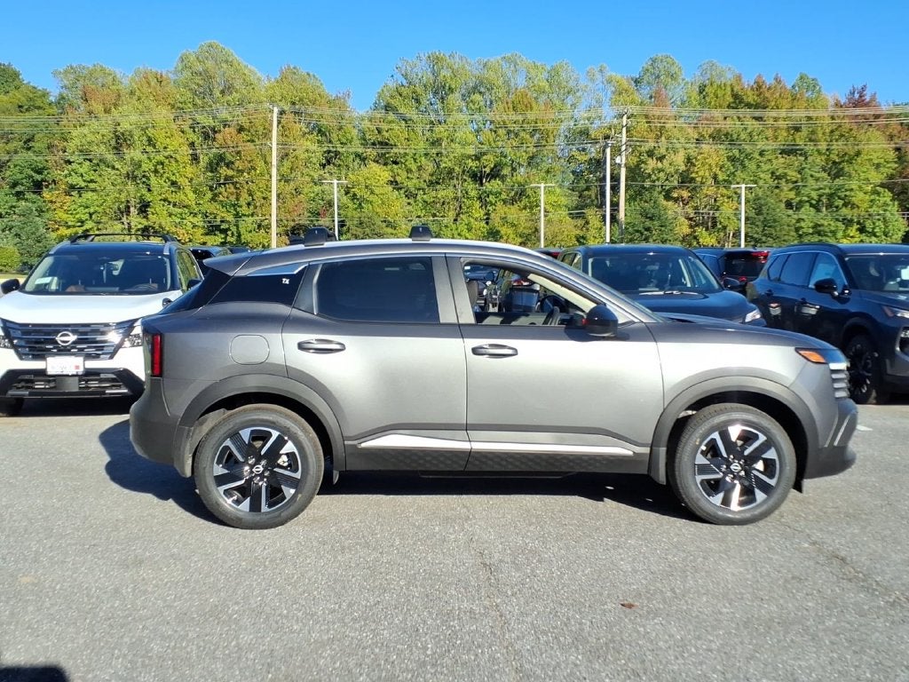 2027 Nissan Kicks SV