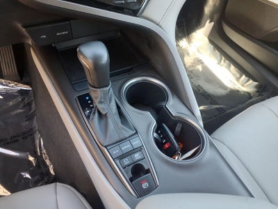 2022 Toyota Camry Hybrid SE