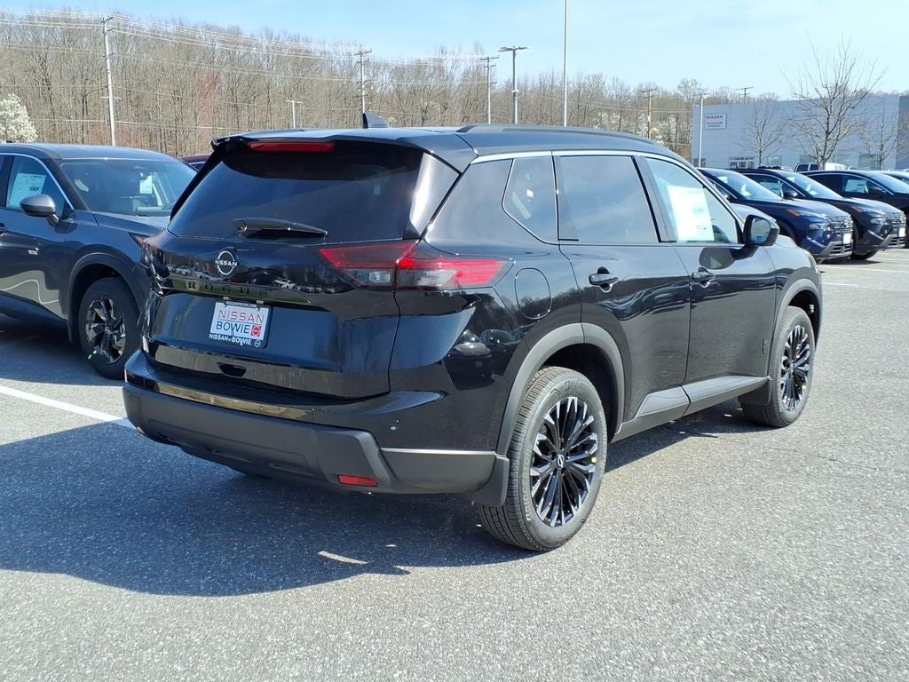 2026 Nissan Rogue Dark Armor