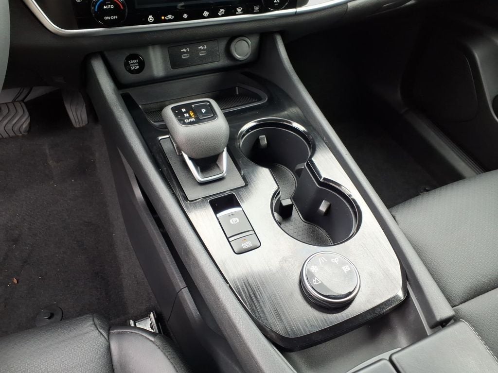 2024 Nissan Rogue SV Premium Package