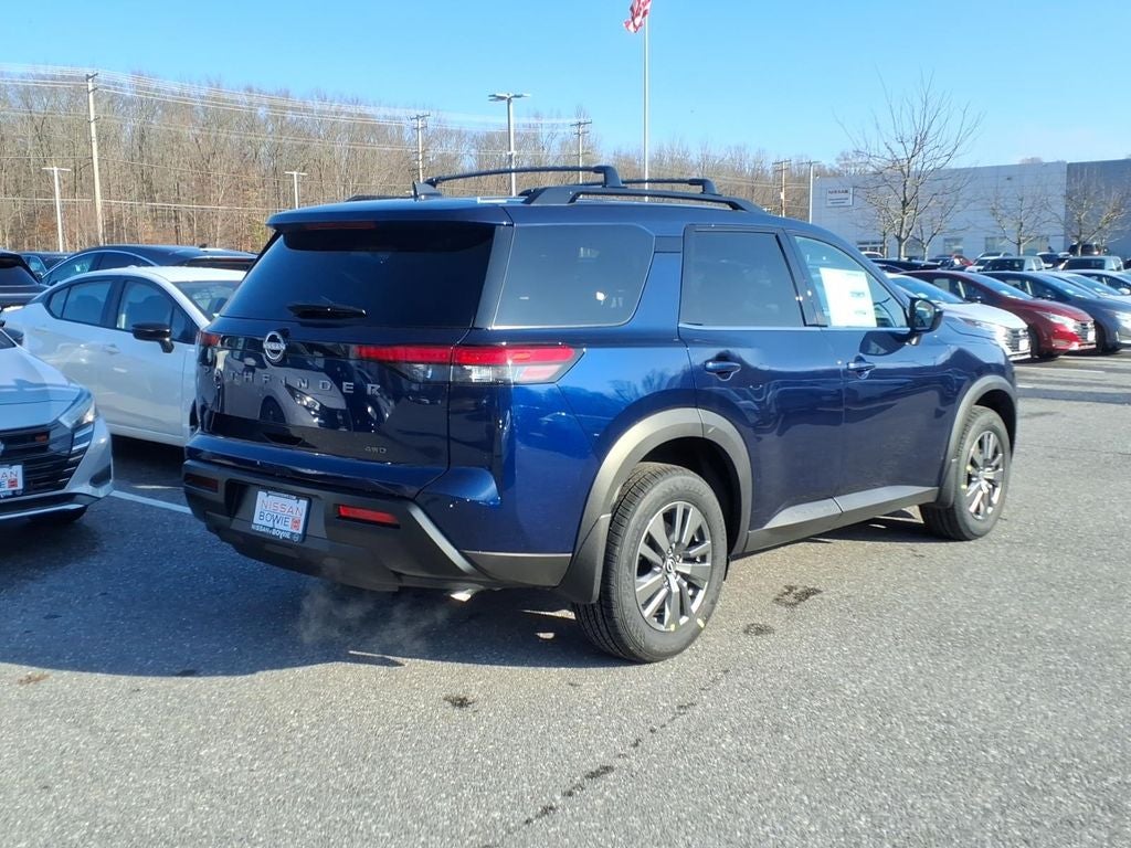 2026 Nissan Pathfinder SV