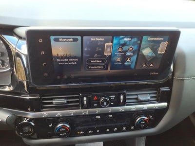 2026 Nissan Pathfinder SV