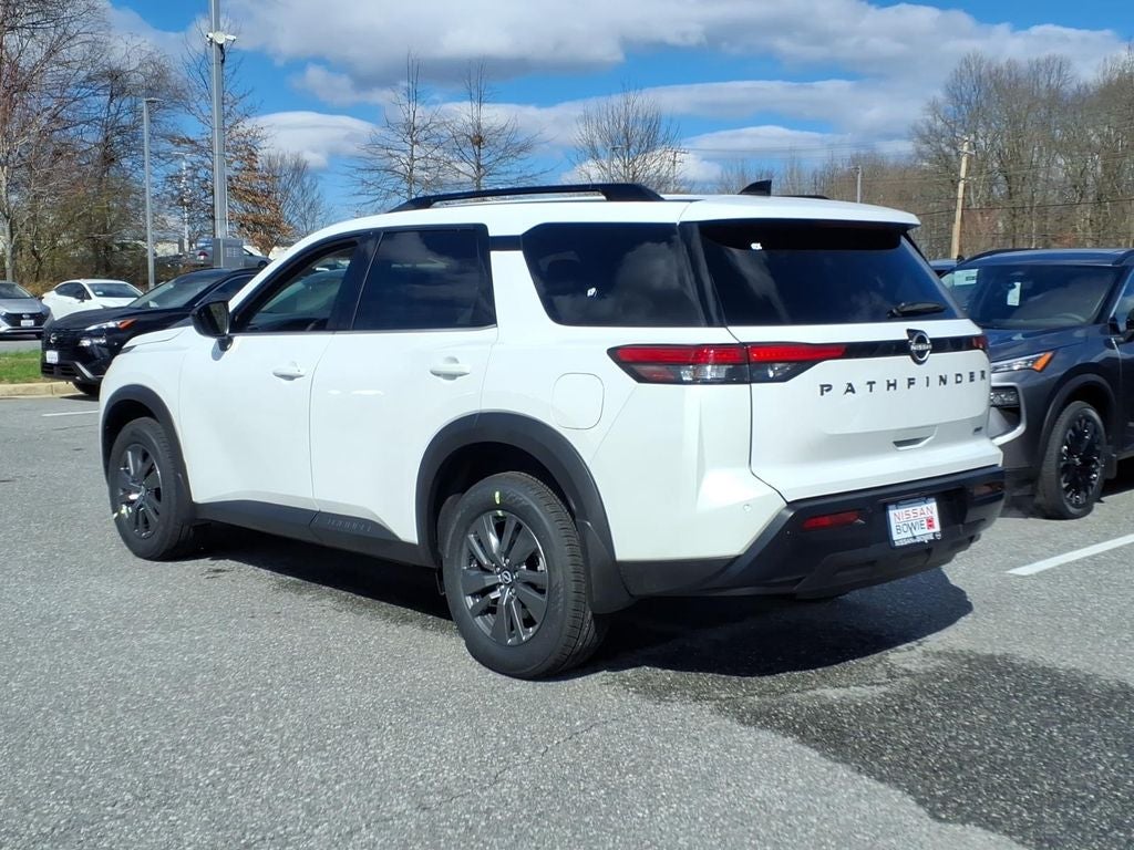 2026 Nissan Pathfinder SV