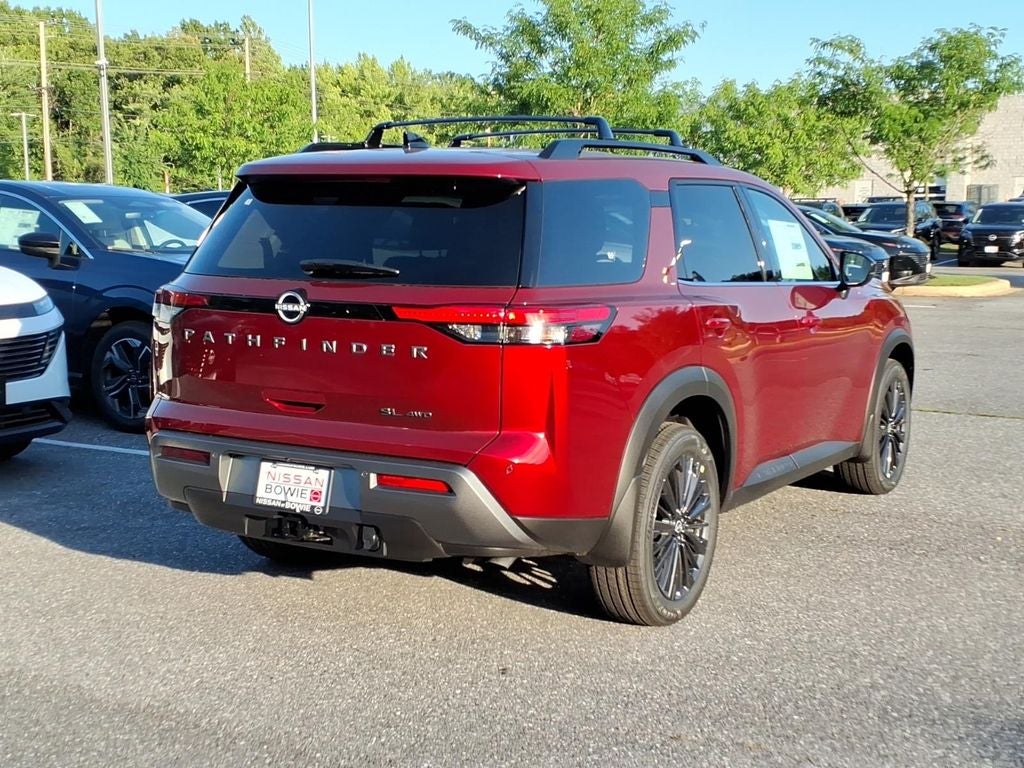 2026 Nissan Pathfinder SL