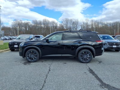 2026 Nissan Pathfinder SL