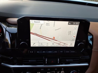 2025 Nissan Pathfinder Platinum